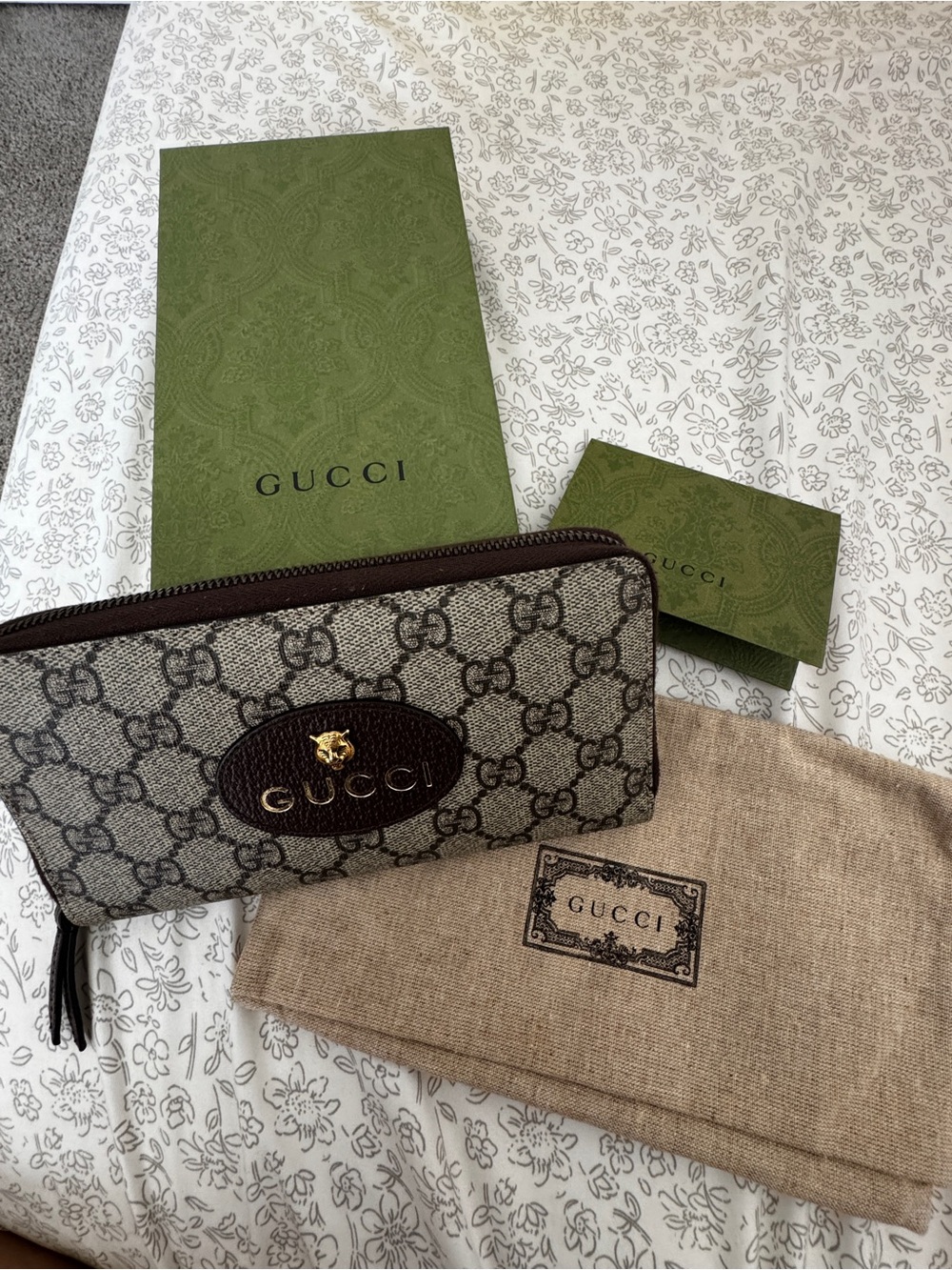 Gucci GG Supreme Zip Wallet in Beige Monogram with Brown Trim and Gold Accent